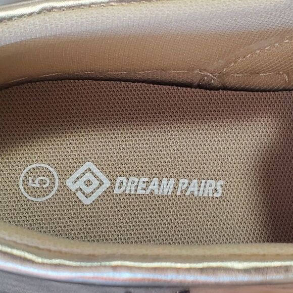 NEW Metallic gold sneakers with shiny heart & star embellishment / Womens 5 Shoe - Picture 7 of 9